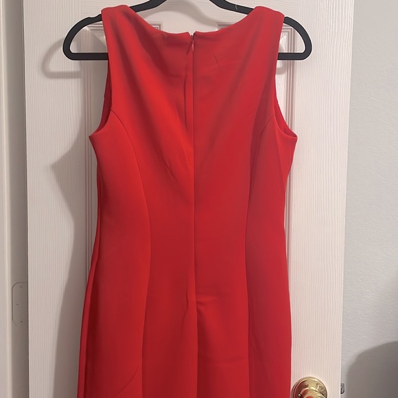 NWT TAHARI RED GERANIUM DRESS, regular size 2 - Picture 8 of 10